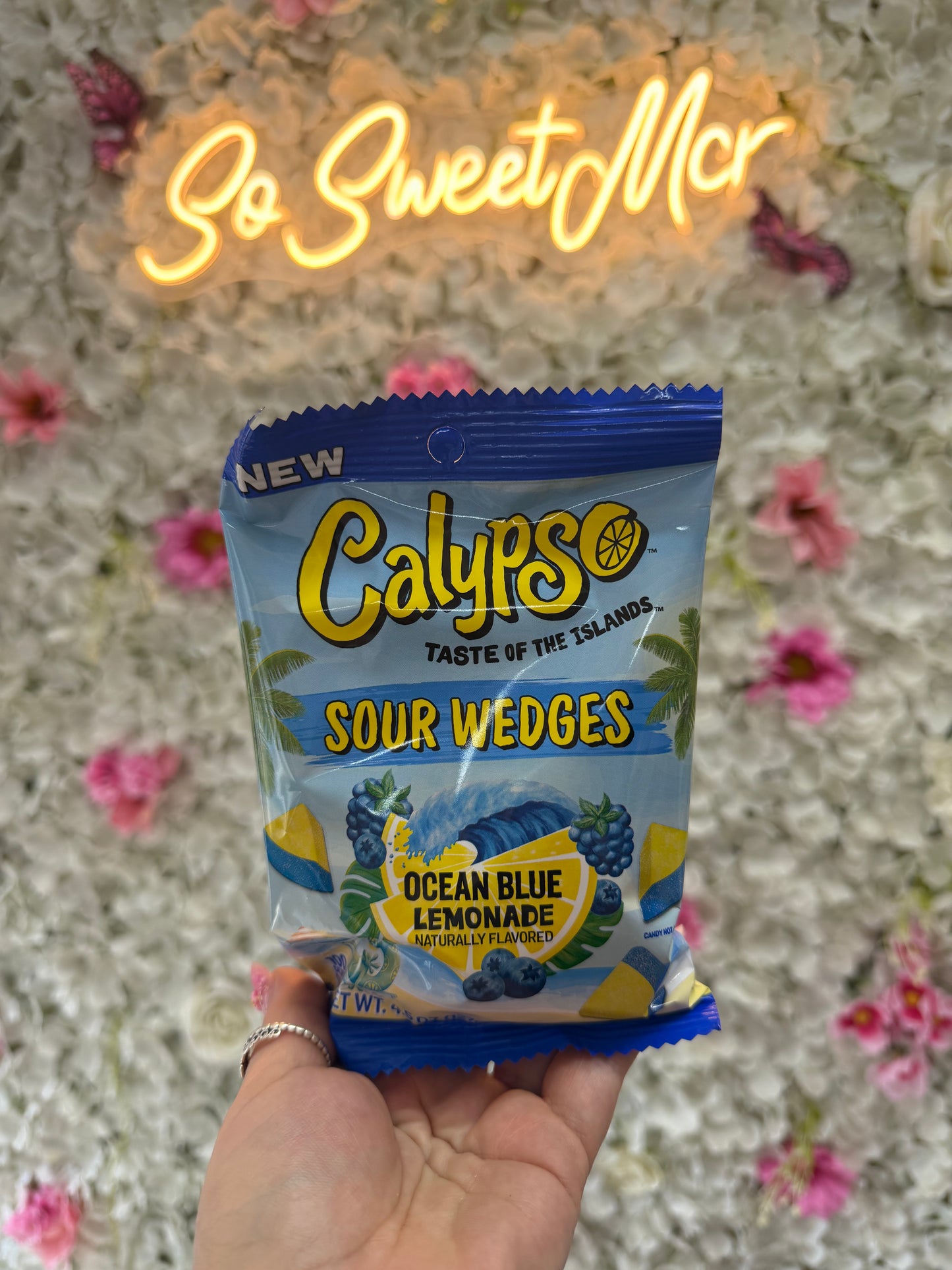 Calypso sour wedges blue lemonade